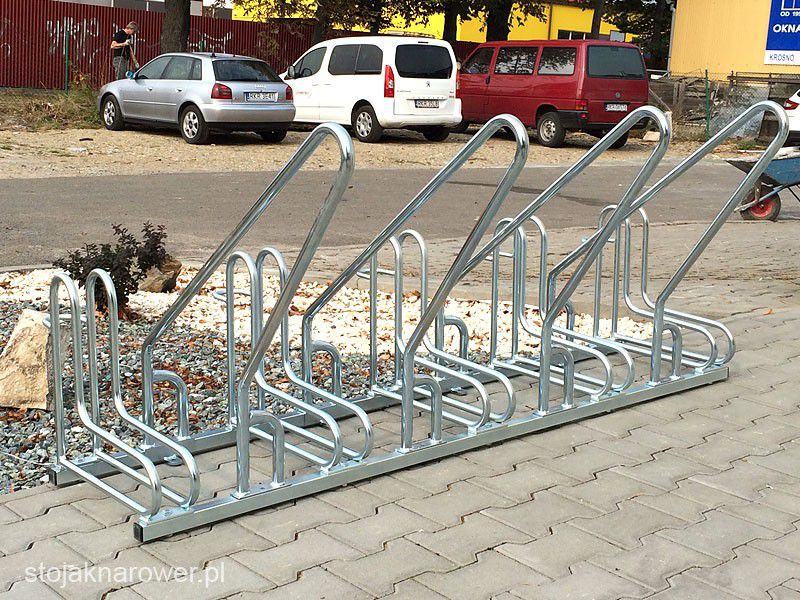 Stojak na rowery RAD-4 z barierką